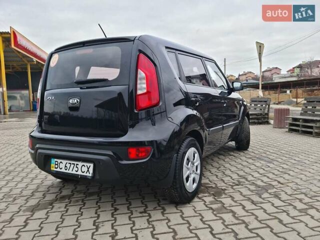 Чорний Кіа Soul, об'ємом двигуна 1.6 л та пробігом 128 тис. км за 8750 $, фото 14 на Automoto.ua