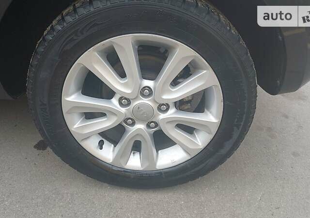 Чорний Кіа Soul, об'ємом двигуна 1.6 л та пробігом 200 тис. км за 9500 $, фото 6 на Automoto.ua