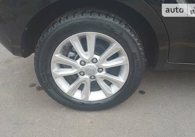 Чорний Кіа Soul, об'ємом двигуна 1.6 л та пробігом 200 тис. км за 9500 $, фото 9 на Automoto.ua