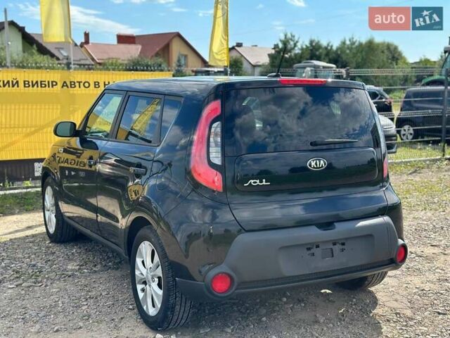 Киа Soul 2014 в Львове на Automoto.ua Черный Киа Soul, объемом двигателя 2 л и пробегом 189 тыс. км за 7999 $, фото 5 на Automoto.ua