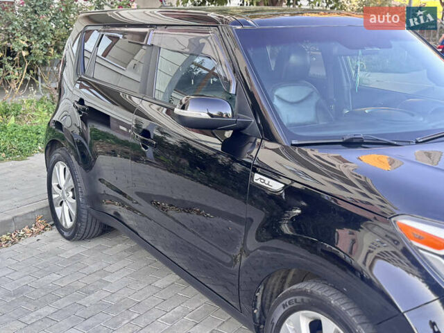 Черный Киа Soul, объемом двигателя 2 л и пробегом 190 тыс. км за 9700 $, фото 16 на Automoto.ua