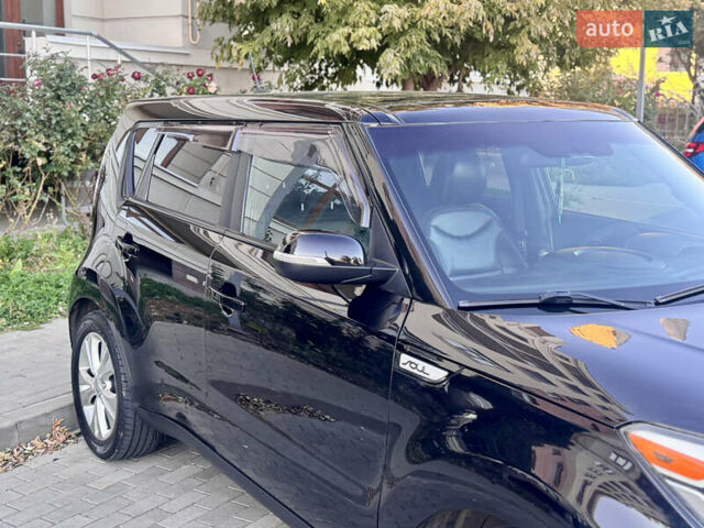Черный Киа Soul, объемом двигателя 2 л и пробегом 190 тыс. км за 9700 $, фото 15 на Automoto.ua