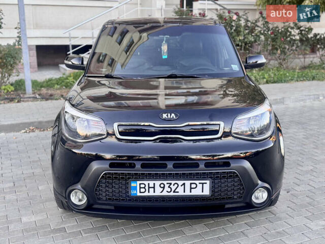 Черный Киа Soul, объемом двигателя 2 л и пробегом 190 тыс. км за 9700 $, фото 5 на Automoto.ua
