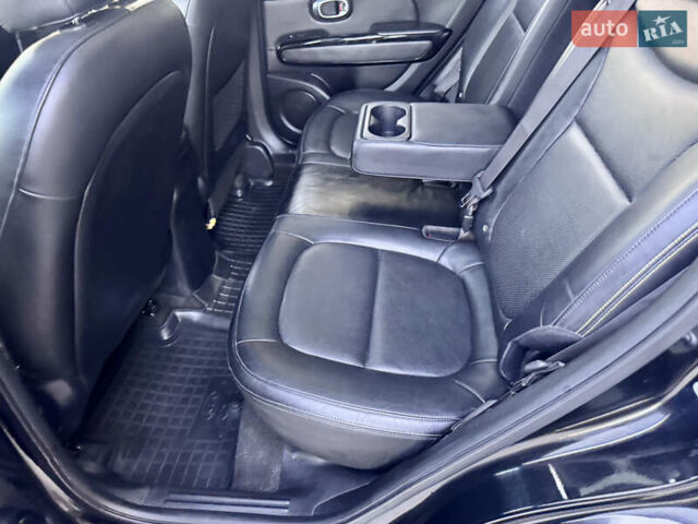 Черный Киа Soul, объемом двигателя 2 л и пробегом 190 тыс. км за 9700 $, фото 57 на Automoto.ua