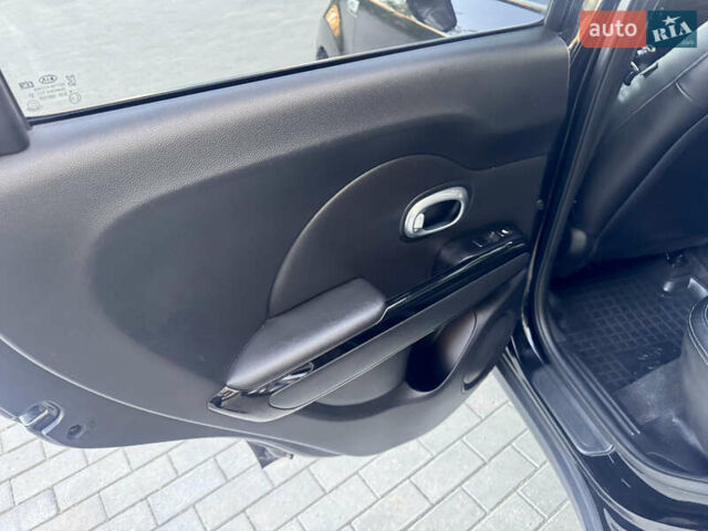 Черный Киа Soul, объемом двигателя 2 л и пробегом 190 тыс. км за 9700 $, фото 56 на Automoto.ua