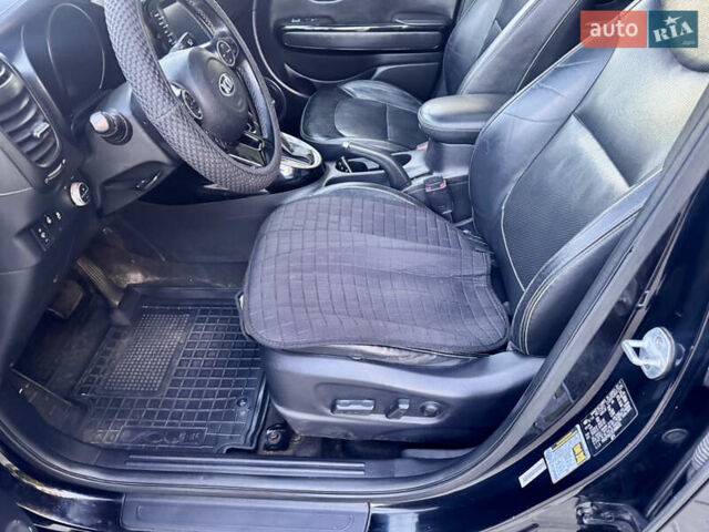 Черный Киа Soul, объемом двигателя 2 л и пробегом 190 тыс. км за 9700 $, фото 41 на Automoto.ua