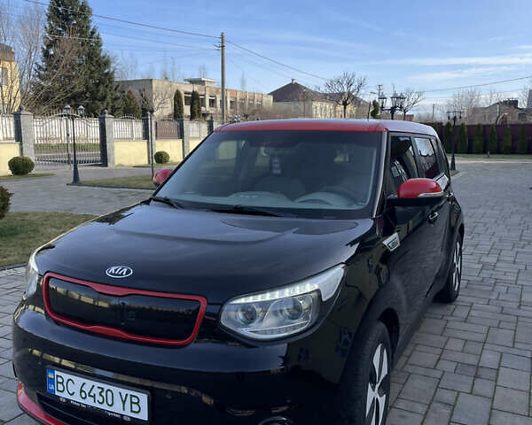 Чорний Кіа Soul, об'ємом двигуна 0 л та пробігом 113 тис. км за 9850 $, фото 8 на Automoto.ua