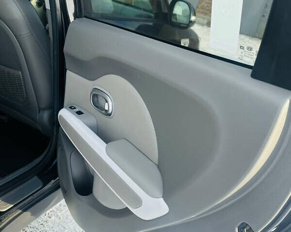 Чорний Кіа Soul, об'ємом двигуна 0 л та пробігом 79 тис. км за 8690 $, фото 12 на Automoto.ua