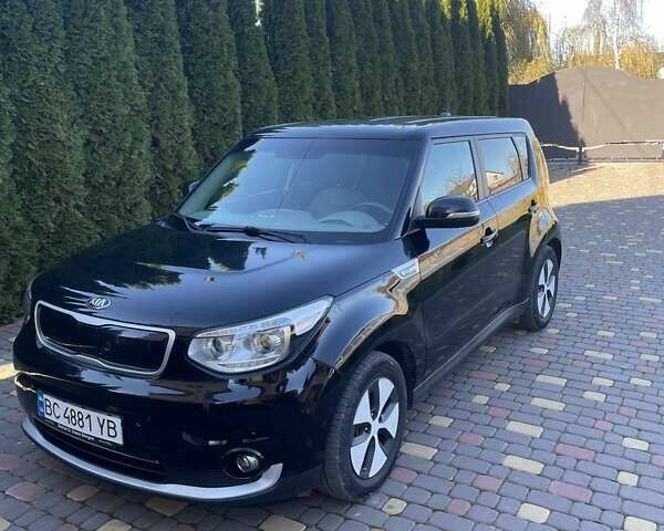 Чорний Кіа Soul, об'ємом двигуна 0 л та пробігом 180 тис. км за 8700 $, фото 1 на Automoto.ua