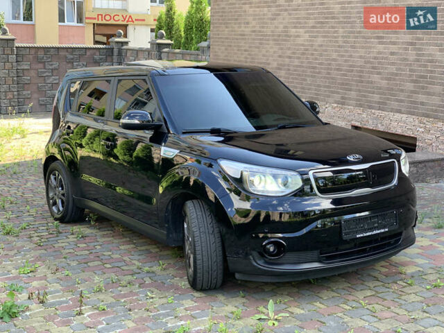 Черный Киа Soul, объемом двигателя 0 л и пробегом 158 тыс. км за 5999 $, фото 4 на Automoto.ua