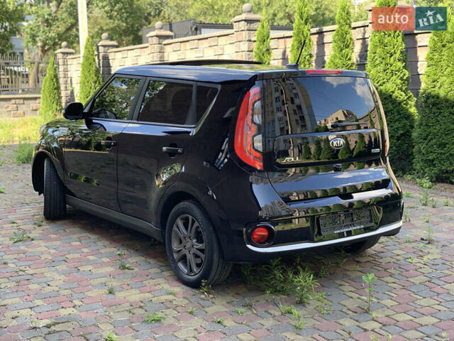 Черный Киа Soul, объемом двигателя 0 л и пробегом 158 тыс. км за 5999 $, фото 1 на Automoto.ua