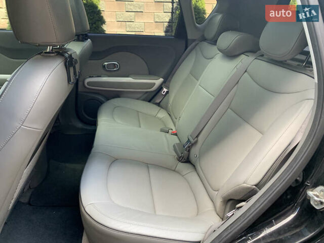 Черный Киа Soul, объемом двигателя 0 л и пробегом 158 тыс. км за 5999 $, фото 29 на Automoto.ua
