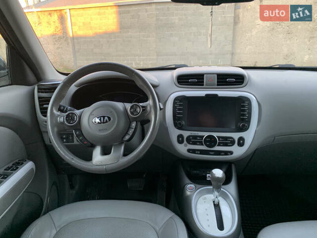 Черный Киа Soul, объемом двигателя 0 л и пробегом 169 тыс. км за 7500 $, фото 18 на Automoto.ua