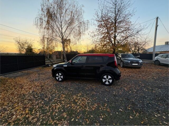 Черный Киа Soul, объемом двигателя 0 л и пробегом 134 тыс. км за 5600 $, фото 9 на Automoto.ua