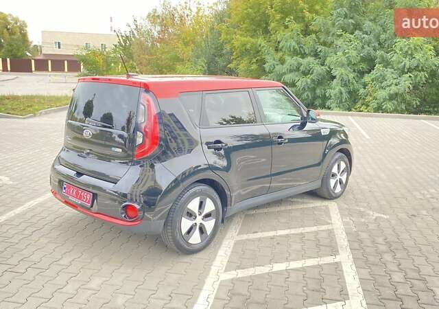 Черный Киа Soul, объемом двигателя 0 л и пробегом 82 тыс. км за 7499 $, фото 4 на Automoto.ua
