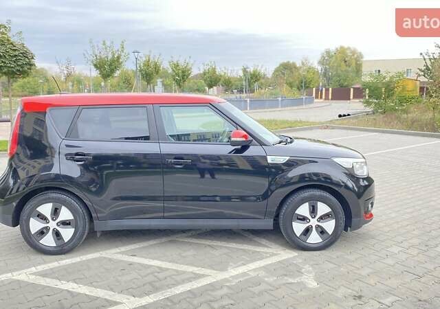 Черный Киа Soul, объемом двигателя 0 л и пробегом 82 тыс. км за 7499 $, фото 3 на Automoto.ua