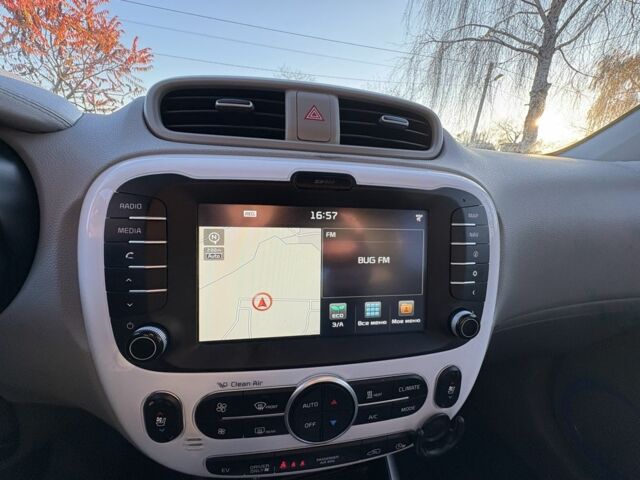 Черный Киа Soul, объемом двигателя 0 л и пробегом 134 тыс. км за 5600 $, фото 19 на Automoto.ua