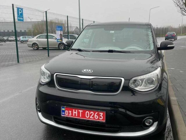 Черный Киа Soul, объемом двигателя 0 л и пробегом 149 тыс. км за 5800 $, фото 5 на Automoto.ua