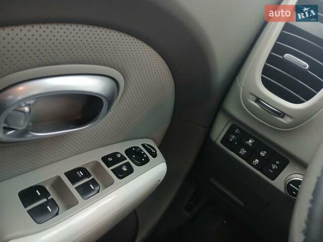 Чорний Кіа Soul, об'ємом двигуна 0 л та пробігом 104 тис. км за 9900 $, фото 9 на Automoto.ua