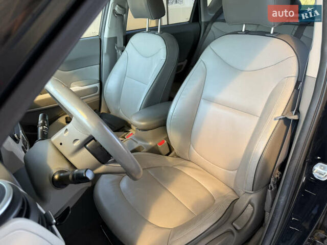 Чорний Кіа Soul, об'ємом двигуна 0 л та пробігом 37 тис. км за 6799 $, фото 62 на Automoto.ua