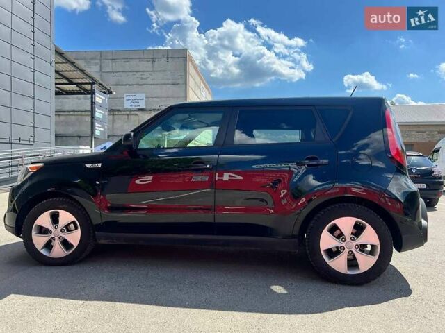 Черный Киа Soul, объемом двигателя 1.6 л и пробегом 182 тыс. км за 9000 $, фото 4 на Automoto.ua