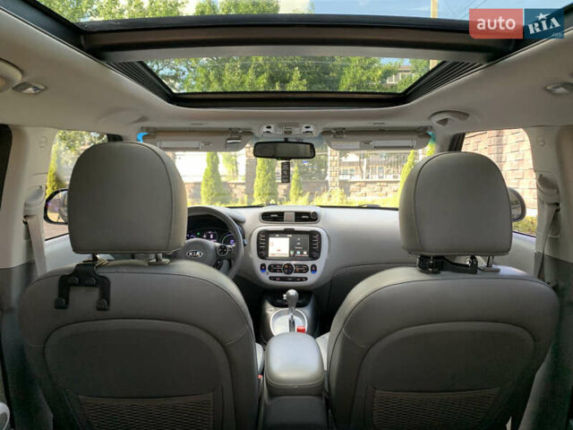 Черный Киа Soul, объемом двигателя 0 л и пробегом 158 тыс. км за 5999 $, фото 30 на Automoto.ua