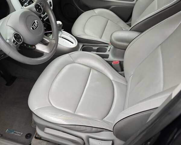 Черный Киа Soul, объемом двигателя 0 л и пробегом 147 тыс. км за 5800 $, фото 7 на Automoto.ua