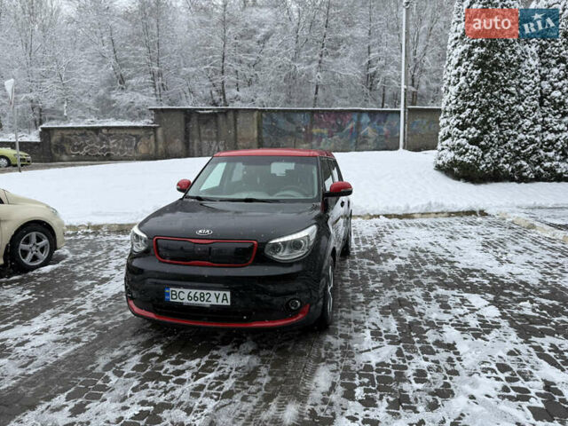 Чорний Кіа Soul, об'ємом двигуна 0 л та пробігом 159 тис. км за 8300 $, фото 1 на Automoto.ua