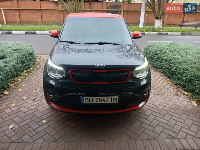Чорний Кіа Soul, об'ємом двигуна 0 л та пробігом 104 тис. км за 9900 $, фото 2 на Automoto.ua