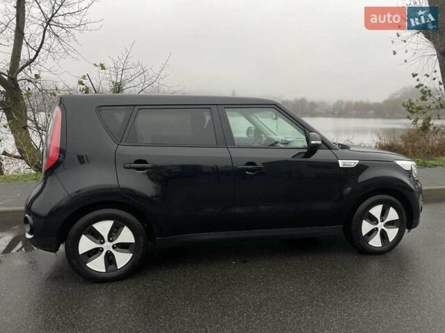 Черный Киа Soul, объемом двигателя 0 л и пробегом 149 тыс. км за 5800 $, фото 8 на Automoto.ua