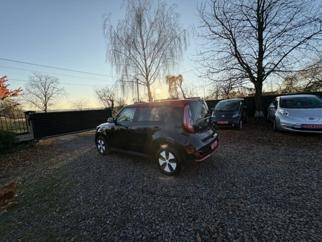 Черный Киа Soul, объемом двигателя 0 л и пробегом 134 тыс. км за 5600 $, фото 13 на Automoto.ua