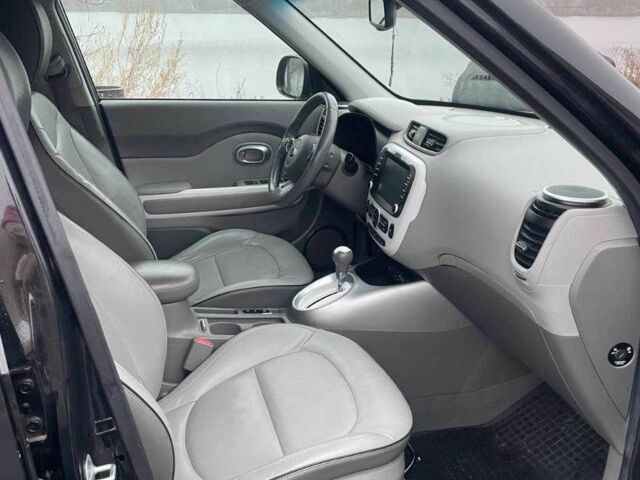 Черный Киа Soul, объемом двигателя 0 л и пробегом 149 тыс. км за 5800 $, фото 16 на Automoto.ua