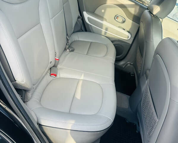 Чорний Кіа Soul, об'ємом двигуна 0 л та пробігом 79 тис. км за 8690 $, фото 11 на Automoto.ua