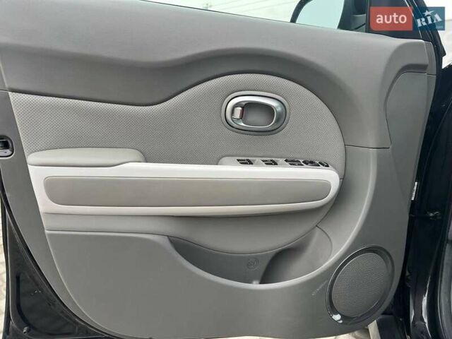Черный Киа Soul, объемом двигателя 0 л и пробегом 100 тыс. км за 9790 $, фото 14 на Automoto.ua