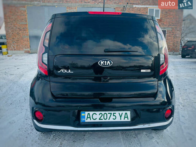 Чорний Кіа Soul, об'ємом двигуна 0 л та пробігом 79 тис. км за 8690 $, фото 10 на Automoto.ua