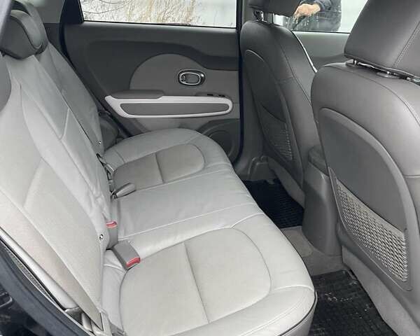 Черный Киа Soul, объемом двигателя 0 л и пробегом 149 тыс. км за 5800 $, фото 27 на Automoto.ua