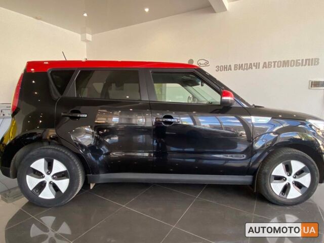 Чорний Кіа Soul, об'ємом двигуна 30 л та пробігом 135 тис. км за 9800 $, фото 7 на Automoto.ua