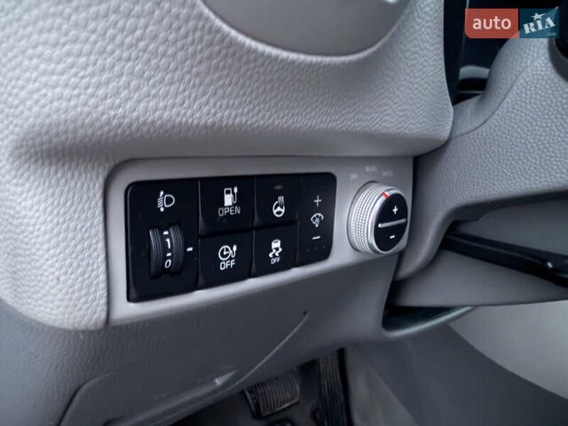 Черный Киа Soul, объемом двигателя 0 л и пробегом 98 тыс. км за 7000 $, фото 24 на Automoto.ua