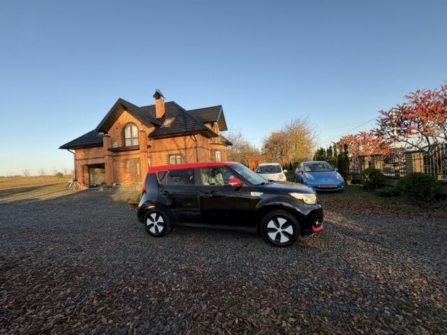 Черный Киа Soul, объемом двигателя 0 л и пробегом 134 тыс. км за 5600 $, фото 10 на Automoto.ua