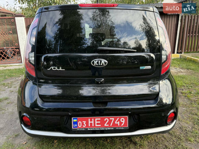 Чорний Кіа Soul, об'ємом двигуна 0 л та пробігом 37 тис. км за 6799 $, фото 24 на Automoto.ua