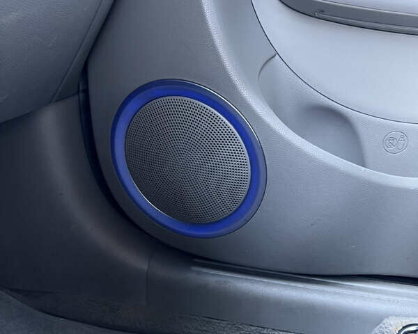 Черный Киа Soul, объемом двигателя 0 л и пробегом 125 тыс. км за 6200 $, фото 19 на Automoto.ua