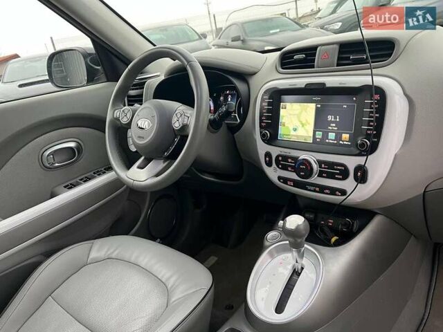 Черный Киа Soul, объемом двигателя 0 л и пробегом 100 тыс. км за 9790 $, фото 40 на Automoto.ua