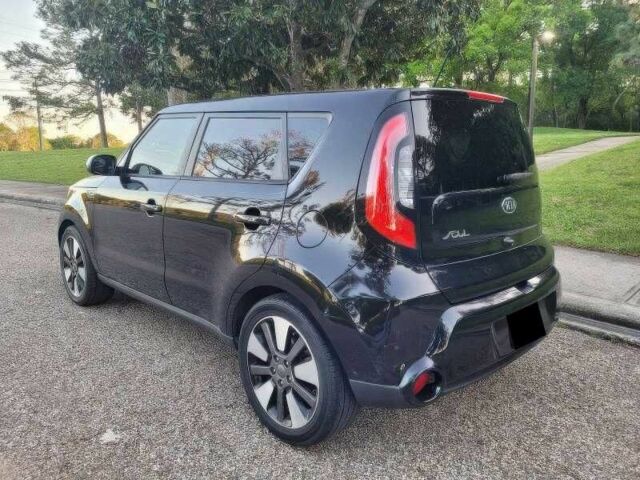 Чорний Кіа Soul, об'ємом двигуна 2 л та пробігом 110 тис. км за 7500 $, фото 3 на Automoto.ua