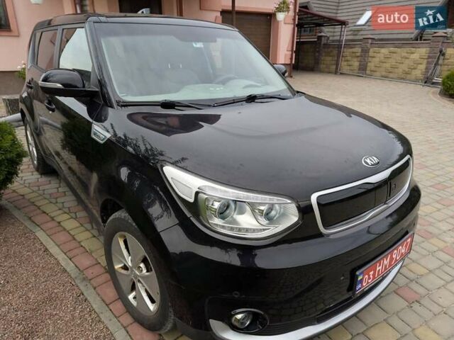 Чорний Кіа Soul, об'ємом двигуна 0 л та пробігом 167 тис. км за 5250 $, фото 5 на Automoto.ua