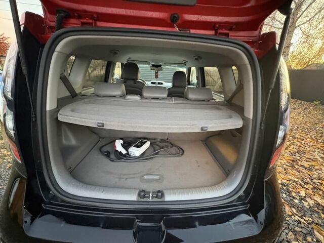 Черный Киа Soul, объемом двигателя 0 л и пробегом 134 тыс. км за 5600 $, фото 15 на Automoto.ua