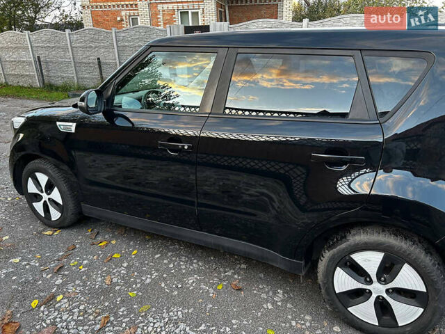 Черный Киа Soul, объемом двигателя 0 л и пробегом 97 тыс. км за 5400 $, фото 2 на Automoto.ua