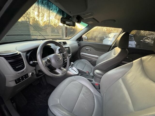 Черный Киа Soul, объемом двигателя 0 л и пробегом 134 тыс. км за 5600 $, фото 18 на Automoto.ua