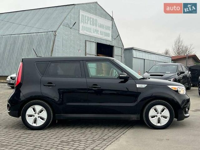 Черный Киа Soul, объемом двигателя 0 л и пробегом 100 тыс. км за 9790 $, фото 10 на Automoto.ua