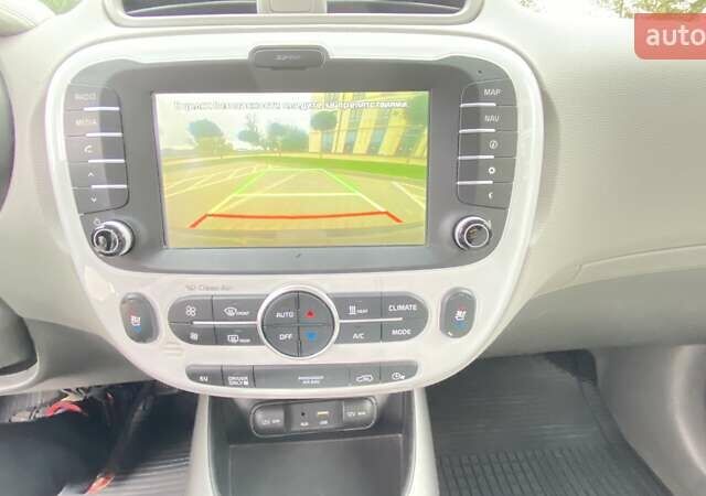 Черный Киа Soul, объемом двигателя 0 л и пробегом 82 тыс. км за 7499 $, фото 16 на Automoto.ua