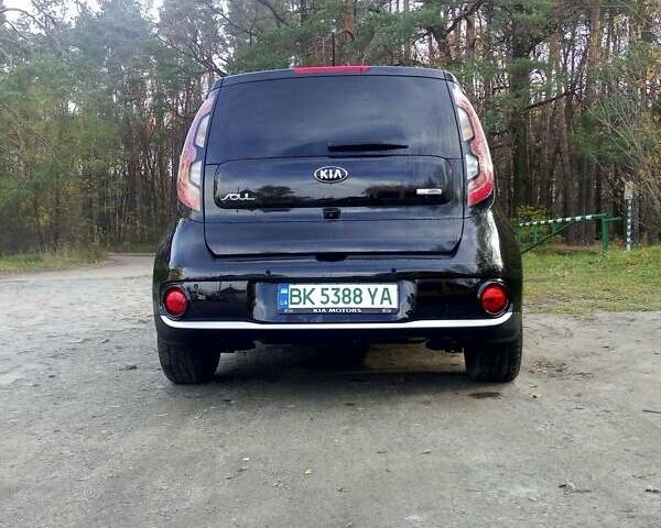 Черный Киа Soul, объемом двигателя 0 л и пробегом 153 тыс. км за 6000 $, фото 9 на Automoto.ua